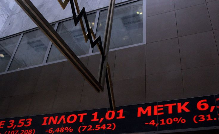 Κραχ στο Χρηματιστήριο Αθηνών που άνοιξε με πτώση 14,6%