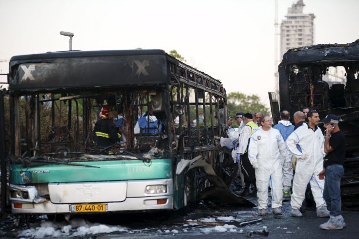 Από βόμβα προκλήθηκε η έκρηξη σε λεωφορείο στην Ιερουσαλήμ