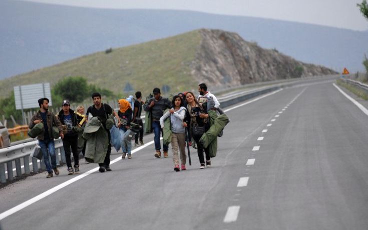 Έληξε η κατάληψη της εθνικής οδού Λάρισας – Τρικάλων από πρόσφυγες