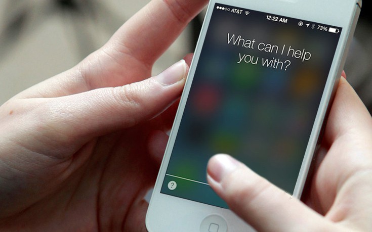 Συνεχίζει την εξέλιξη της Siri η Apple