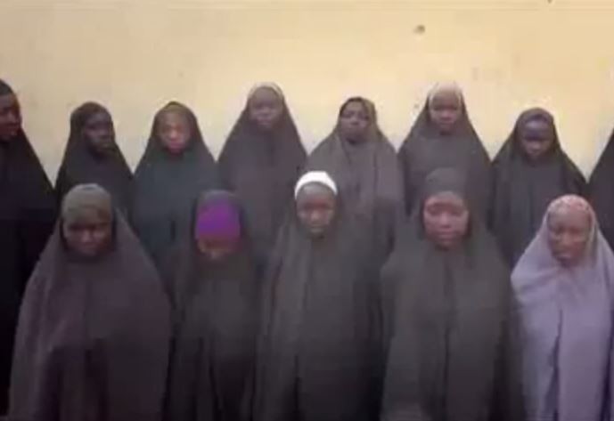 Βίντεο της Μπόκο Χαράμ δείχνει ζωντανές τις μαθήτριες που απήχθησαν πριν από 2 χρόνια
