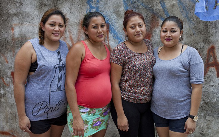 Οι αδερφές από το Μεξικό που γίνονται παρένθετες μητέρες για ζευγάρια στην Ευρώπη