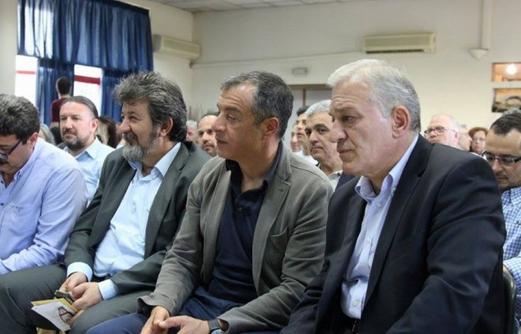 Θεοδωράκης: Η λύση είναι να κόψουμε τις σπατάλες