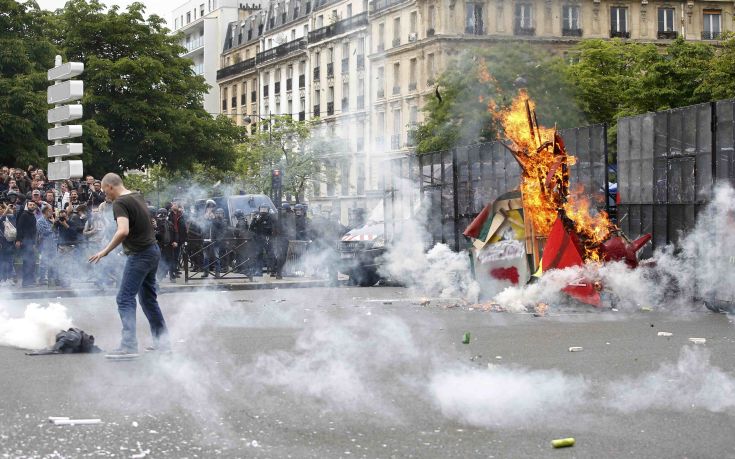 Συγκρούσεων συνέχεια στο Παρίσι για τη μεταρρύθμιση στην αγορά εργασίας