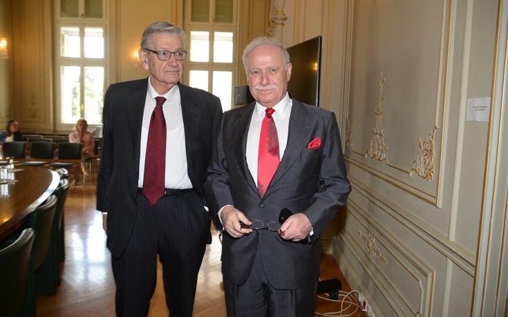 Ο Επίτιμος Διεθνής Πρόεδρος της ΕΕΔ, κ. Αθανάσιος Παπανδρόπουλος και ο Πρόεδρος του Hellenic American University, κ. Λεωνίδας-Φοίβος Κόσκος Ο Επίτιμος Διεθνής Πρόεδρος της ΕΕΔ, κ. Αθανάσιος Παπανδρόπουλος και ο Πρόεδρος του Hellenic American University, κ. Λεωνίδας-Φοίβος Κόσκος