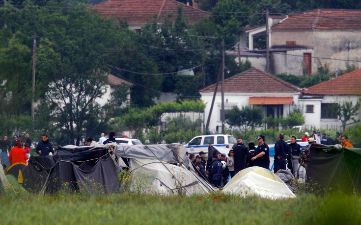 Τρεις προσαγωγές αλληλέγγυων πριν την επιχείρηση εκκένωσης της Ειδομένης