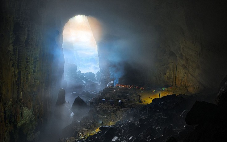 Συναρπαστικές εικόνες από το μεγαλύτερο σπήλαιο του κόσμου με το δικό του κλίμα