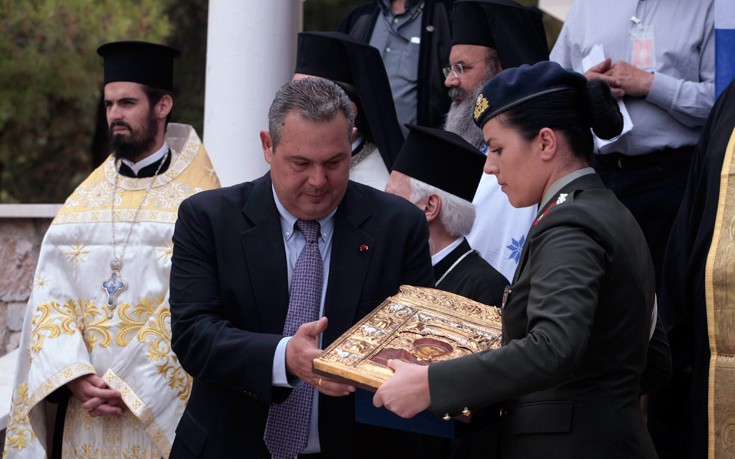 Ο Καμμένος υποδέχθηκε την εικόνα της Παναγίας Σουμελά