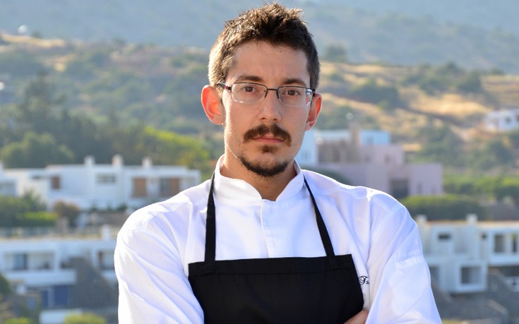 O chef Αλέξανδρος Τσιοτίνης στο Nero Nero concept restaurant