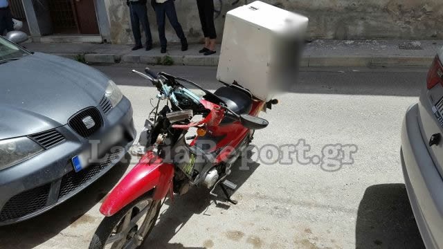 Ντελιβεράς παρέσυρε και τραυμάτισε πεζό