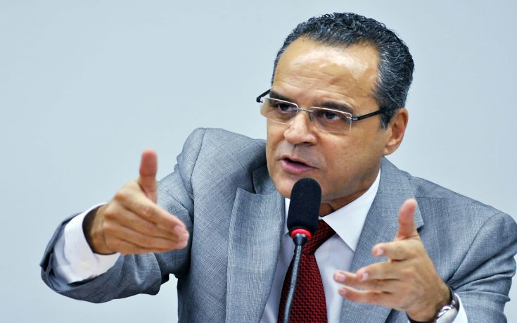 Παραιτήθηκε ο υπουργός Τουρισμού της Βραζιλίας