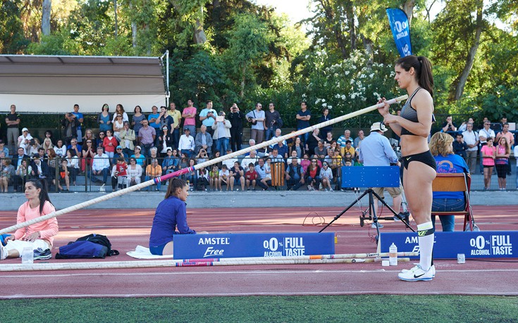 Η Κατερίνα Στεφανίδη ετοιμάζεται για μία από τις προσπάθειές της, στο χθεσινό Filothei Women Gala. Η Κατερίνα Στεφανίδη ετοιμάζεται για μία από τις προσπάθειές της, στο χθεσινό Filothei Women Gala.