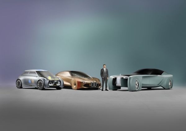 Τα επόμενα 100 χρόνια της BMW σε 16 εικόνες