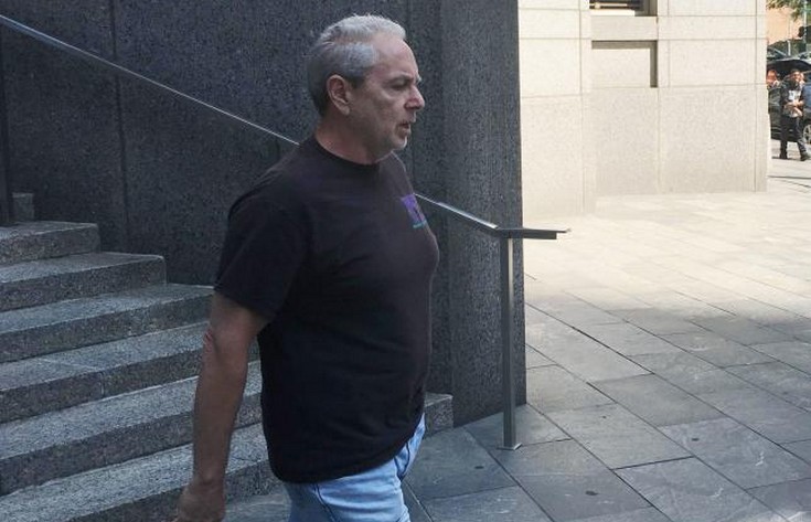 Στέλεχος της Barclays έδινε εμπιστευτικές πληροφορίες σε… υδραυλικό