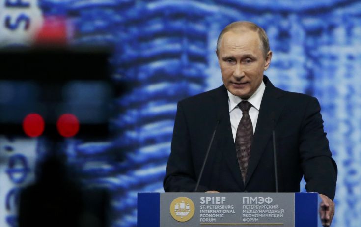 Πούτιν: Το ΝΑΤΟ προωθεί μια φρενήρη κούρσα εξοπλισμών