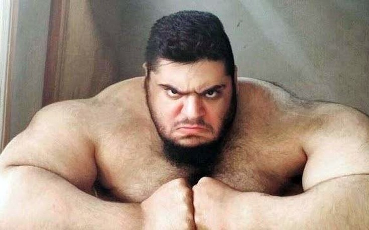 Ο Ιρανός «Hulk» που ζυγίζει 175 κιλά