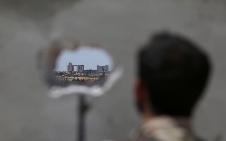 Η Ε.Ε. καταδικάζει τις επιθέσεις εναντίον αμάχων στο Χαλέπι
