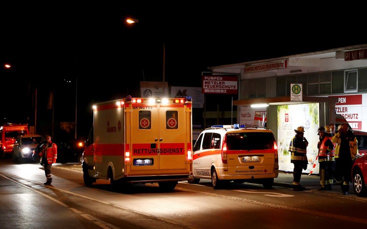 Σε κρίσιμη κατάσταση δύο από τους πέντε τραυματίες της επίθεσης στο Βίρτσμπουργκ