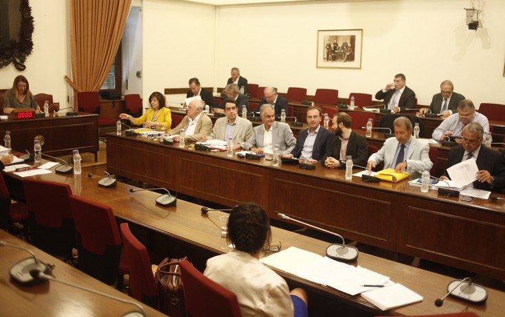 Κατ’ αντιπαράσταση εξέταση με τη Β. Θάνου ζήτησε η Γ. Τσατάνη