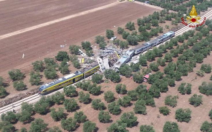 Σύγκρουση τρένων στην Ιταλία με τουλάχιστον 10 νεκρούς