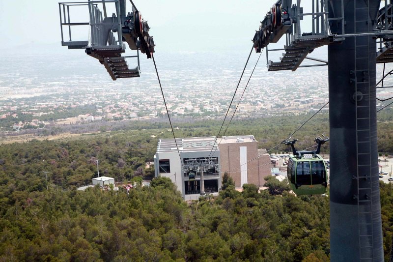 Διευκρινίσεις για τη μετεγκατάσταση του καζίνο της Πάρνηθας