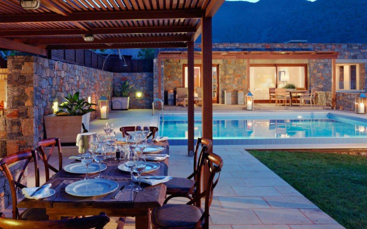 blue_palace_4_edited blue_palace_4_edited