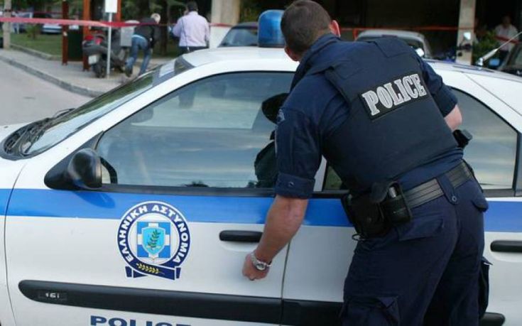 Συλλήψεις για ληστεία και κλοπή στη Χίο και στη Σάμο