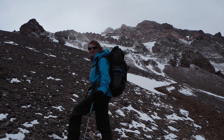 Ρεκόρ Γκίνες στη γυναίκα που σκαρφάλωσε στα ψηλότερα βουνά του κόσμου σε 8 μήνες