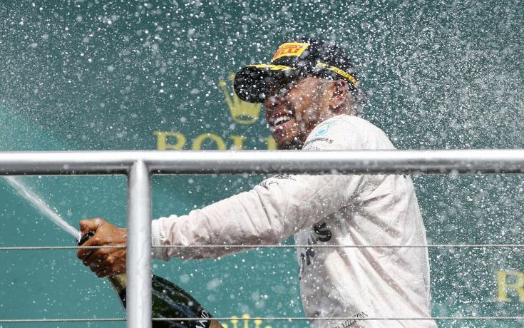 Τέταρτη σερί νίκη για το Λιούις Χάμιλτον στη Formula 1