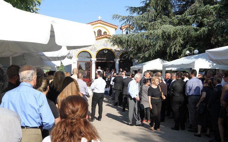 Το τελευταίο «αντίο» στον Κυριάκο Μαμιδάκη