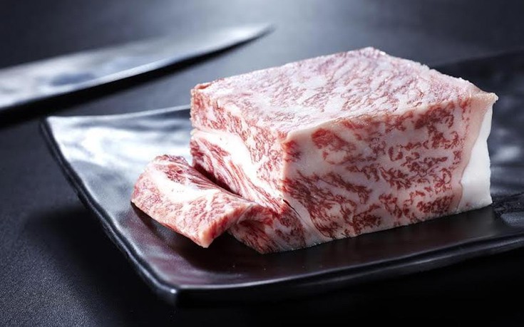 Βάλτε το εκλεκτό κρέας Kobe στην ποικιλία σας