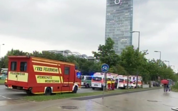 ΜΟΝΑΧΟ ΜΟΝΑΧΟ