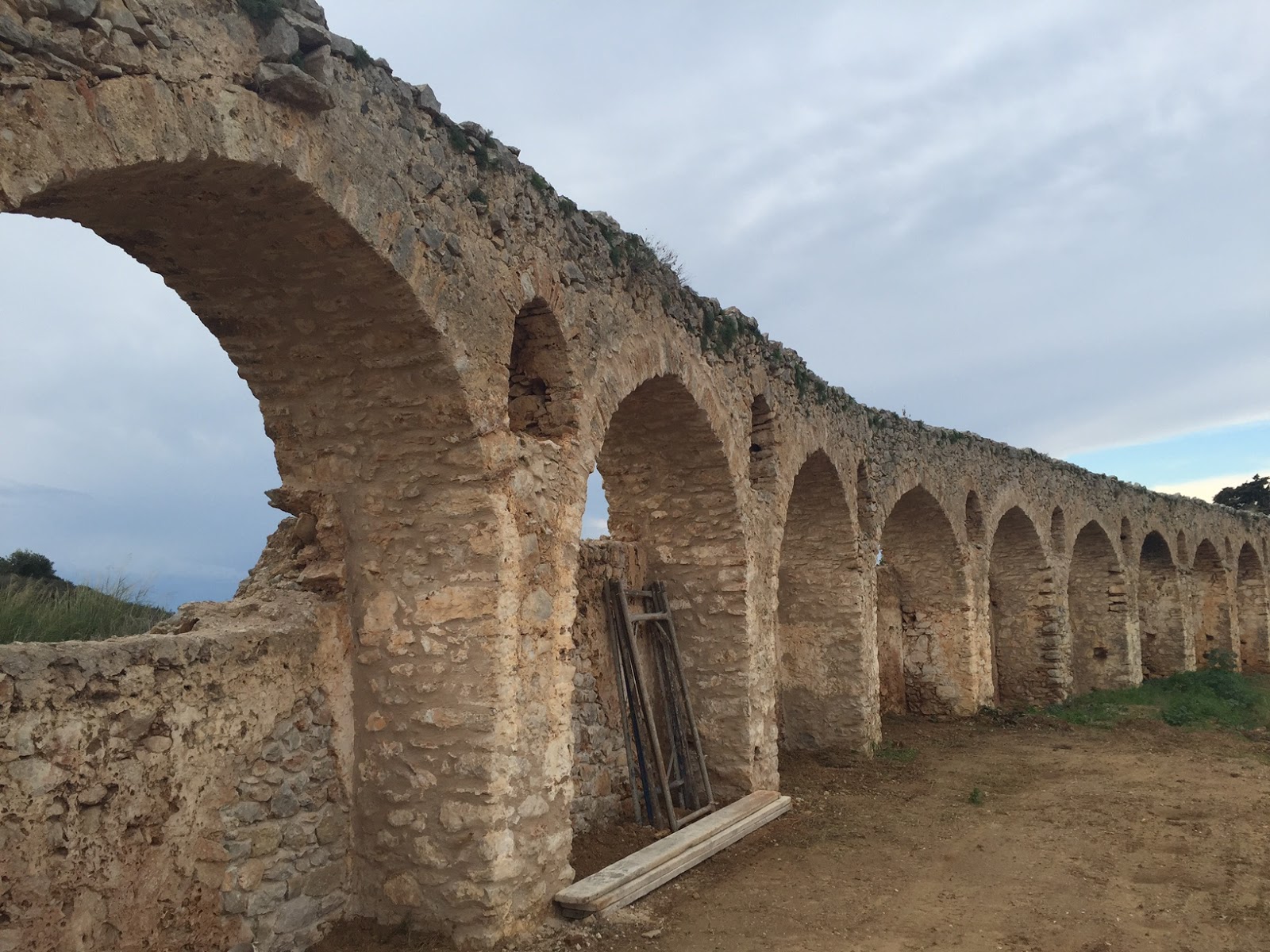 Ολοκληρώθηκε η αποκατάσταση και ανάδειξη μεσαιωνικού υδραγωγείου Πύλου