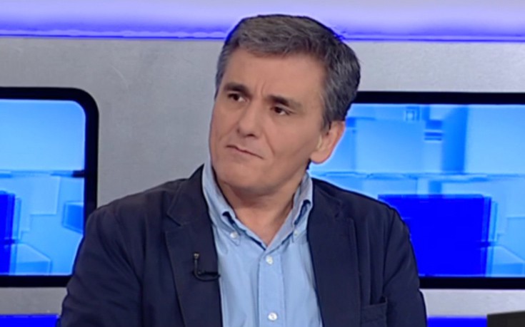 Τσακαλώτος: Κάθε μήνα τα capital controls χαλαρώνουν