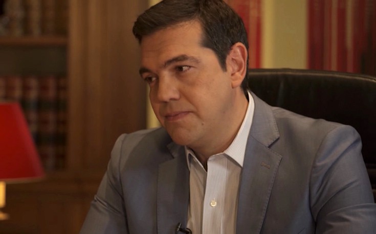 Τσίπρας: Η προηγούμενη κυβέρνηση διόριζε με το ποδοσφαιρικό σύστημα&#8230; 4-4-2