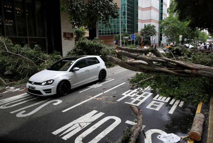 Ο τυφώνας Νίντα χτύπησε το Χονγκ Κονγκ