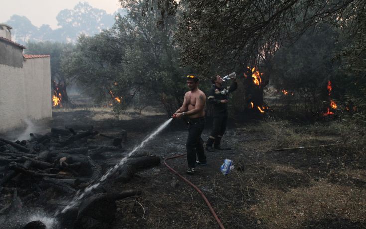 Στο πύρινο μέτωπο της Εύβοιας ο Νίκος Τόσκας