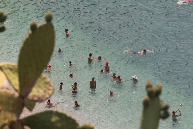 Ποιοι είναι οι δικαιούχοι για τον κοινωνικό τουρισμό του ΟΑΕΔ