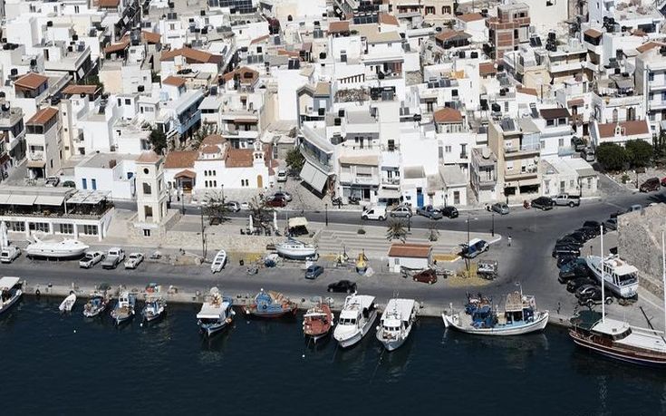 Περιπέτεια στα νερά της Κρήτης με πλοίο που έχασε την άγκυρα