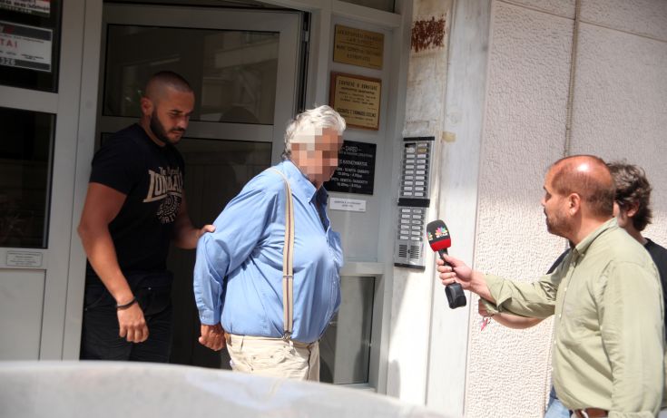 Δικαστές Πειραιά: Ο 77χρονος δεν βοήθησε τους ναυαγούς, διευκόλυνε τη διαφυγή του