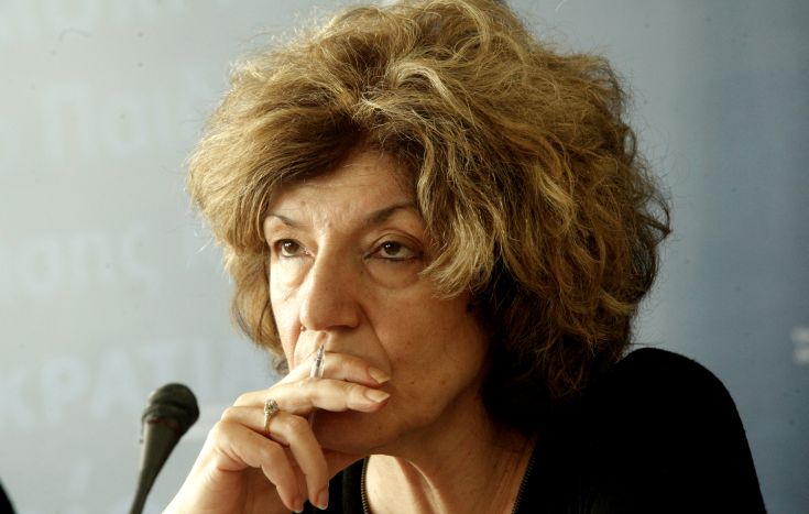 Η Σία Αναγνωστοπούλου υπογράφει ως «πουτ…» του Νότου και ασκεί κριτική στον Ντάισελμπλουμ