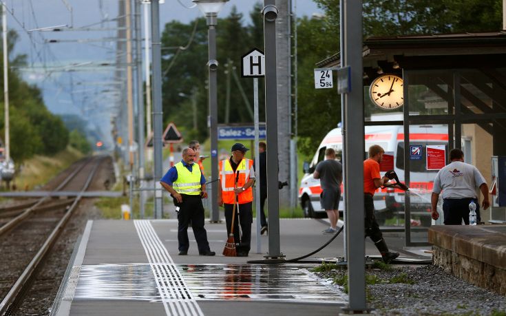 Νεκρός ο δράστης της επίθεσης σε τρένο στην Ελβετία