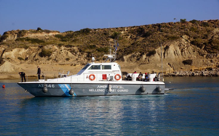 Έως την Πέμπτη αναμένεται να έχει ολοκληρωθεί η απάντληση των καυσίμων του «Νέαρχος»