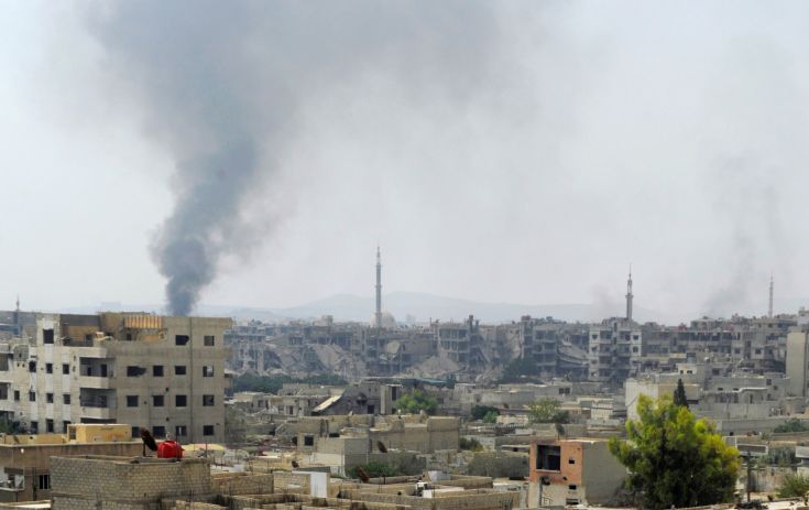 Βομβαρδισμοί σε αγορά της Συρίας με θύματα γυναίκες και παιδιά