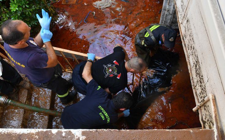 Η αντιπεριφερειάρχης Υποδομών ενημέρωσε τον Αντώνη Σαμαρά για τις καταστροφές