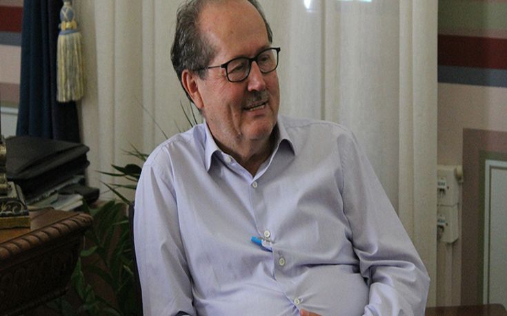 Δήμαρχος Καλαμάτας: Στα προαύλια οι μαθητές μετά το σεισμό