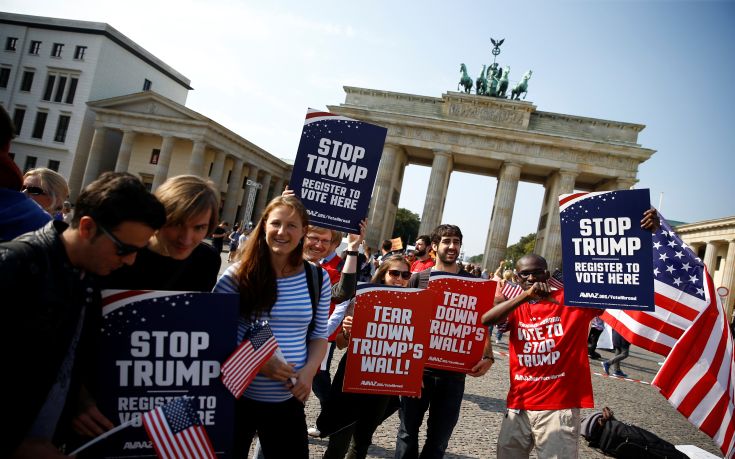Ακτιβιστές κατά Τραμπ στη Γερμανία