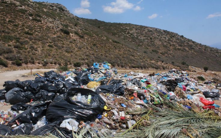 Δεκατρείς παράνομες χωματερές στο νησί της Ρόδου