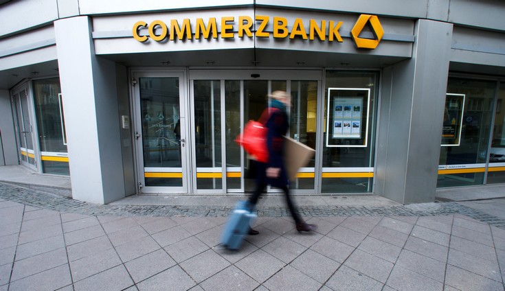 Απολύει 10.000 εργαζόμενους η Commerzbank