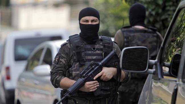 Ένταλμα σύλληψης για δεκάδες Τούρκους συνταγματάρχες